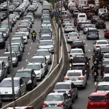 Isenção de carros com mais de 20 anos é aprovada pelo Senado; saiba mais