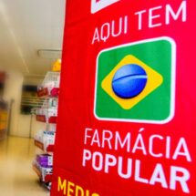 Governo congela R$ 2,2 bilhões de Auxílio Gás e Farmácia Popular