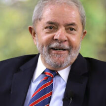 Lula veta projeto que aumenta de 513 para 531 o numero de deputados federais