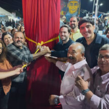 Nego do Mercado inaugura a nova praça do Povoado Maniçoba