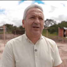 Prefeito Nivaldo Tirri acompanha o inicio da construção de uma nova creche em Caetés