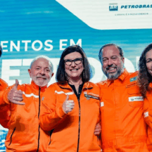 Petrobras reduz preço da gasolina em 4,9%
